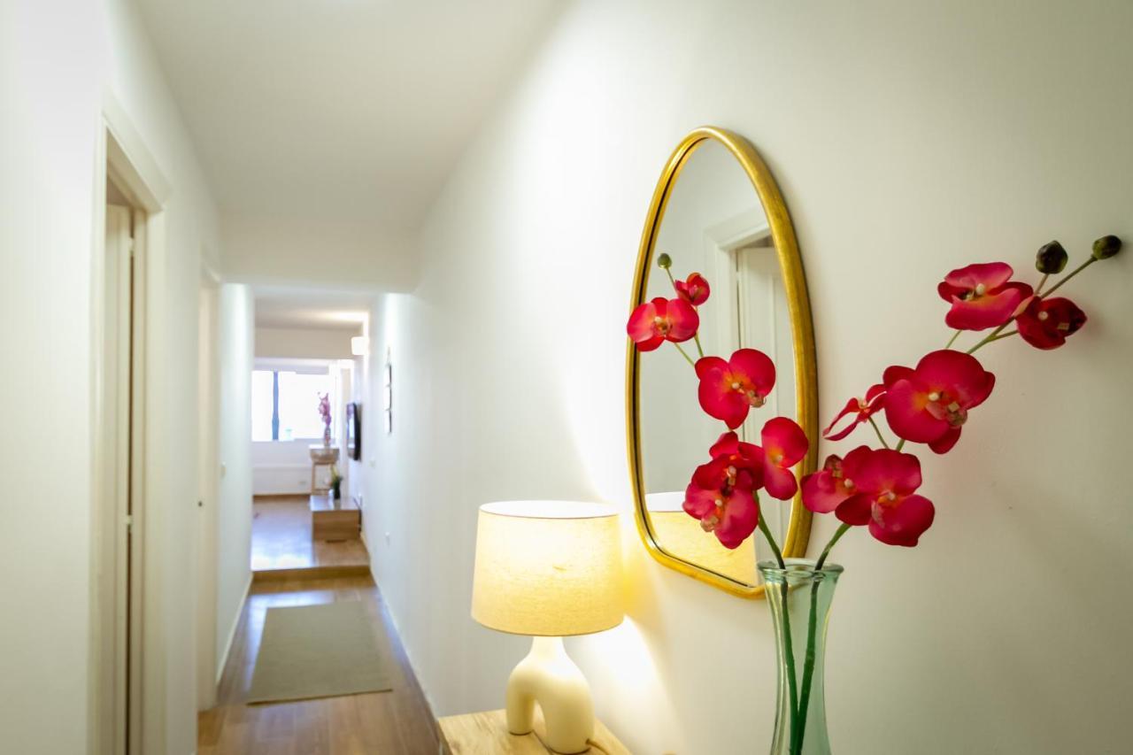 Marbella Banus Suites - Marbella Beach Front Suite Apartment Exterior foto